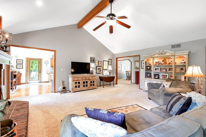 21231 W Tower Lakes Cir, Colwich, KS 67030
