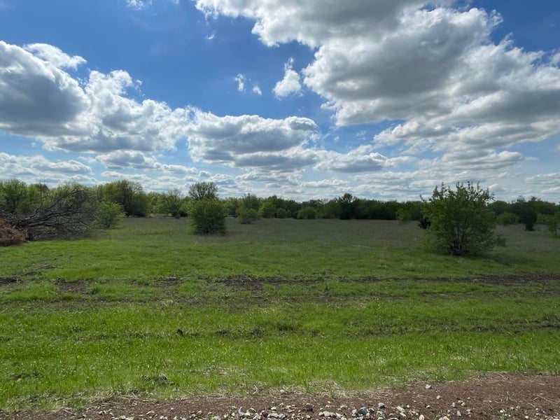 000 SW Creekside Cr, Rose Hill, KS 67133
