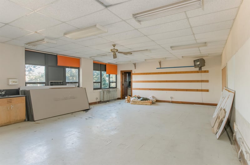 311 A St, Wellington, KS 67152
