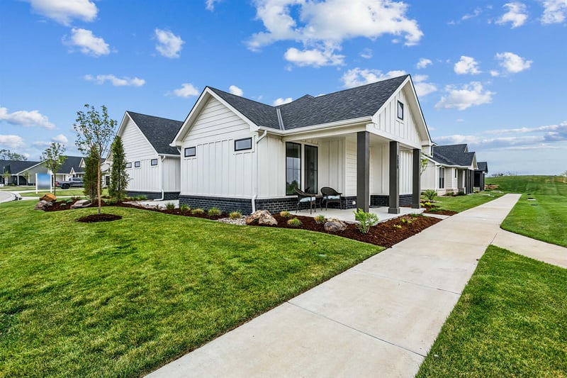 2628 Shearwater , Wichita, KS 67204