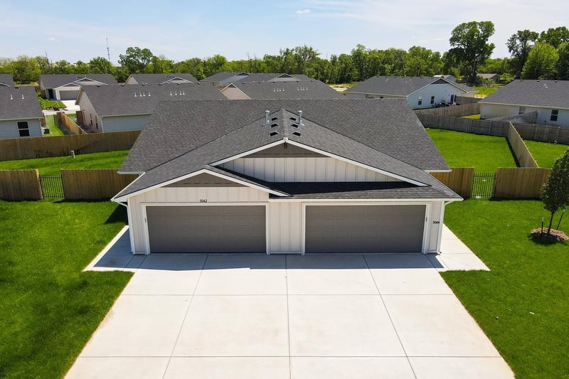 5042 - 5044 S Sycamore Ct, Wichita, KS 67217