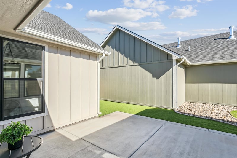 2830 Shearwater , Wichita, KS 67204