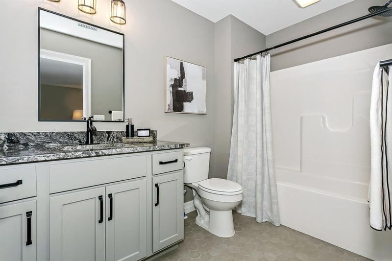 2834 Shearwater , Wichita, KS 67204