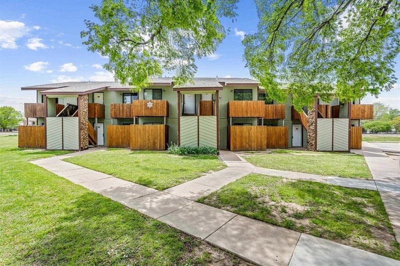 739 N Sheridan #111, Wichita, KS 67203