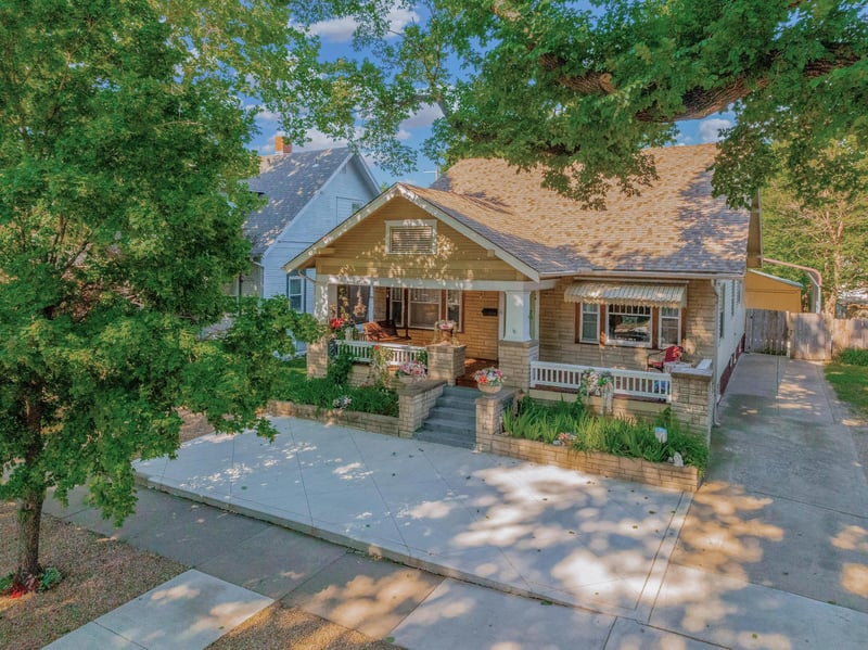 119 N Volutsia Ave, Wichita, KS 67214