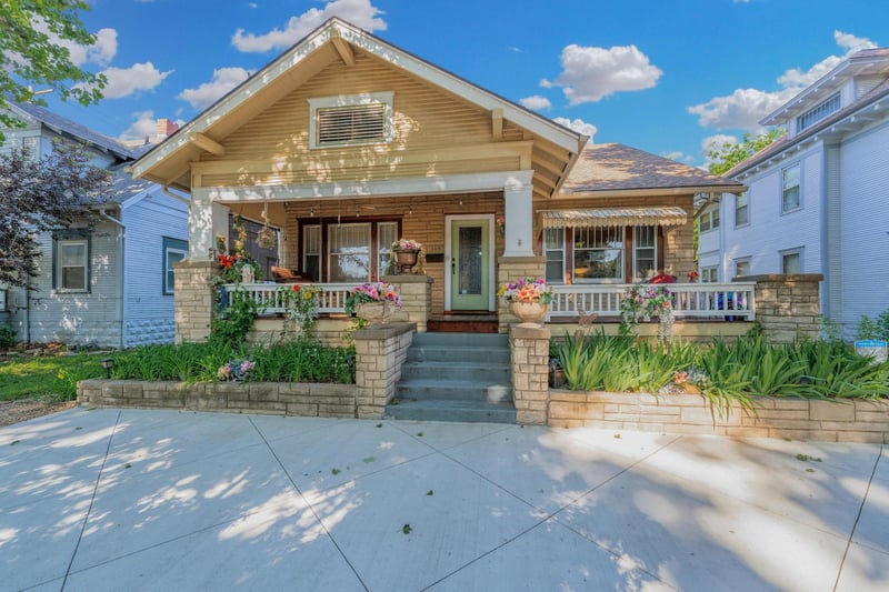 119 N Volutsia Ave, Wichita, KS 67214