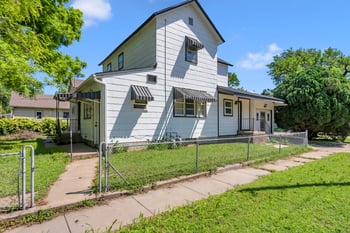 729 & 729 1/2 S Martinson St, Wichita, KS 67213