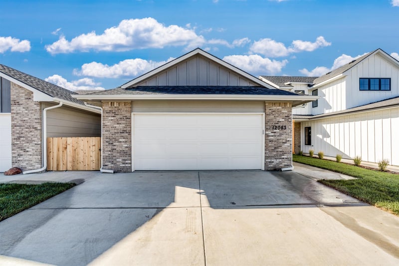 12454-12456 Blanford St, Maize, KS 67223