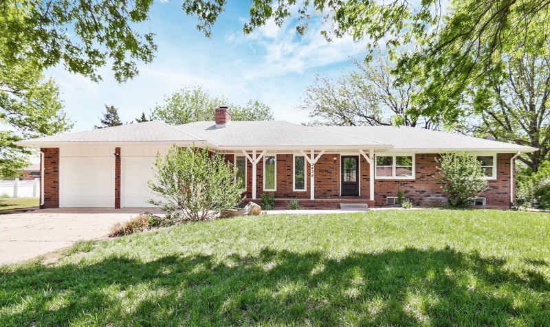 2428 N Cedar Crest Dr, Wichita, KS 67223