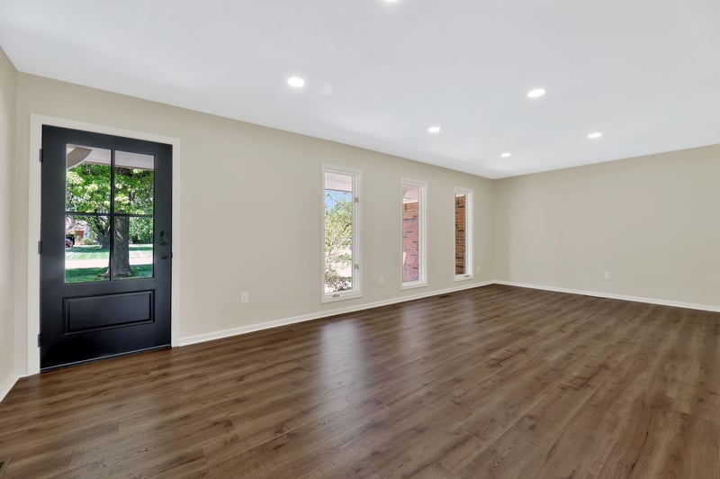 2428 N Cedar Crest Dr, Wichita, KS 67223
