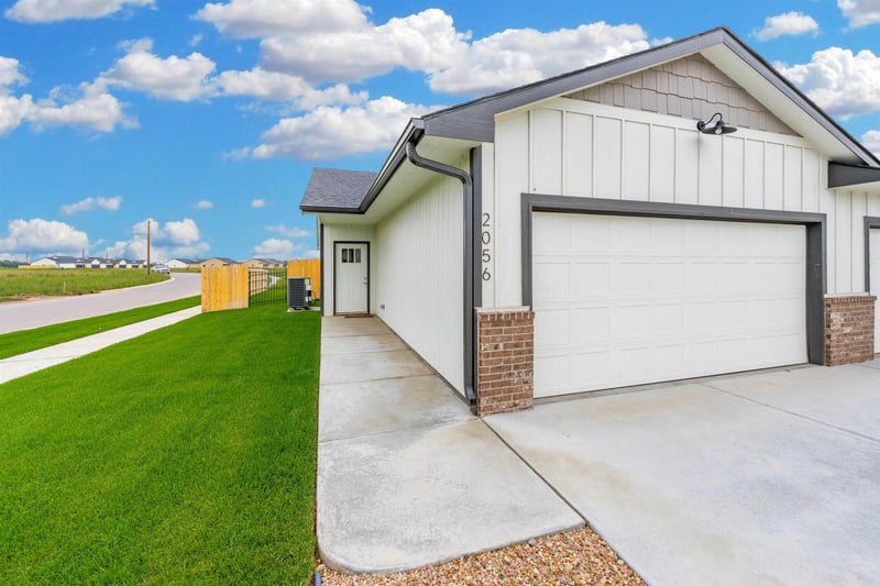 2017 Reece St, Goddard, KS 67052
