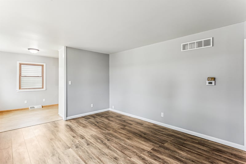 614 W 7th, Haysville, KS 67060-0000