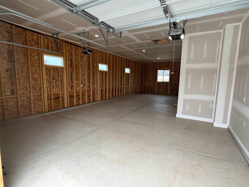 130 Poplar Cir, Goddard, KS 67052