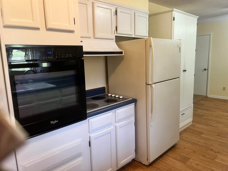 7 Prairie Ln, Marion, KS 66861