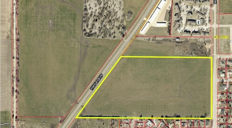 Main , Mcpherson, KS 67460