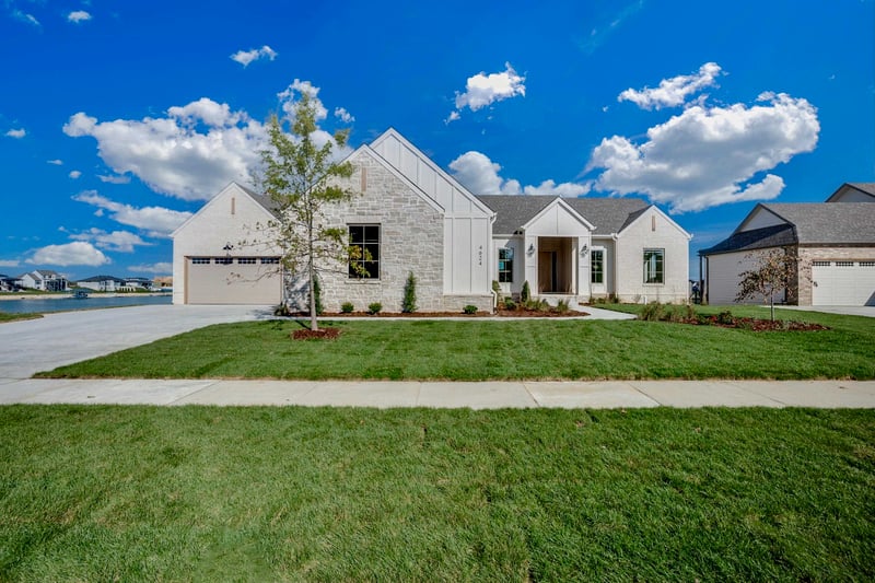4624 N Ridge Port St, Wichita, KS 67205