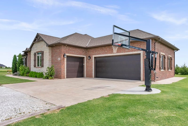 24130 W 61st St N, Andale, KS 67001