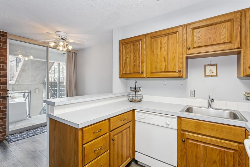 330 Central , El Dorado, KS 67042