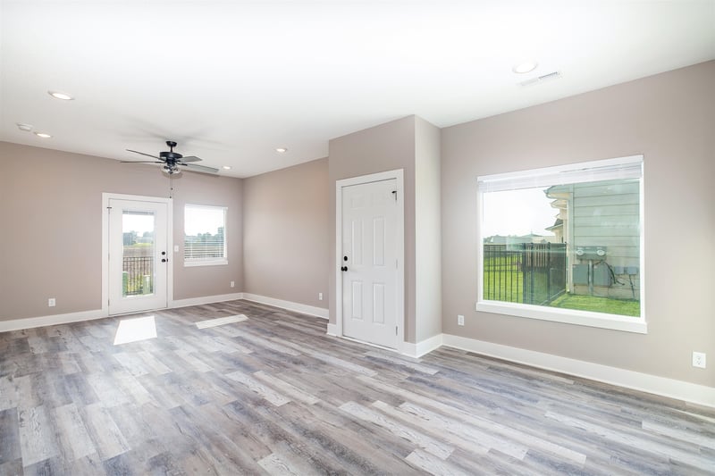 4457-4459 Sandplum St, Wichita, KS 67205