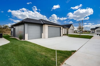 1634 N Forestview St, Wichita, KS 67235