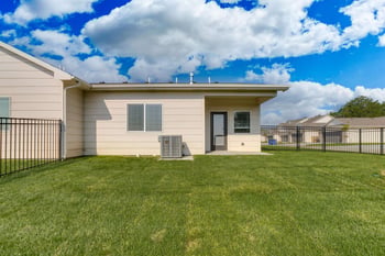 4445-4447 N Sandplum St, Wichita, KS 67205