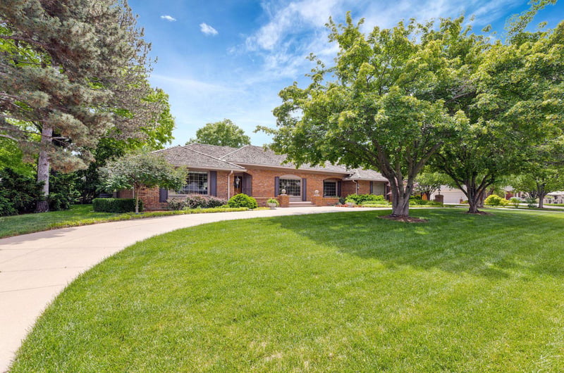 8601 E Tipperary St, Wichita, KS 67206