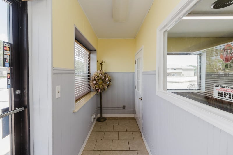 121 E 1st, Udall, KS 67146