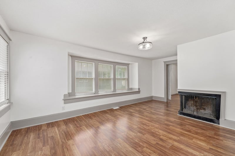 128 S Highland, Conway Springs, KS 67031
