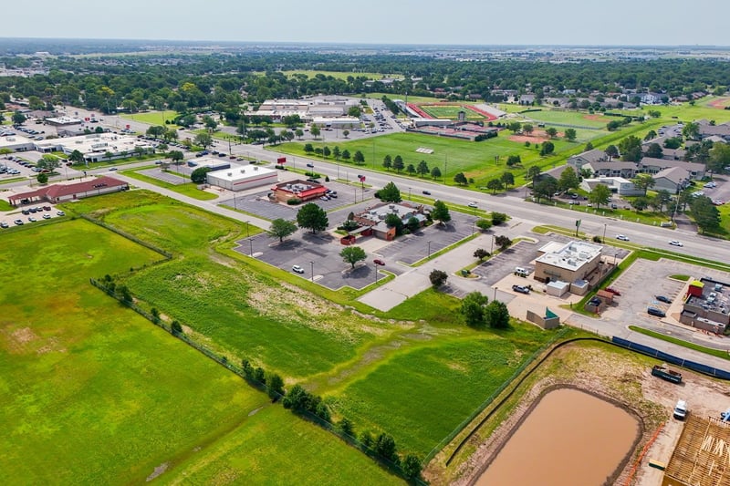 W Central Ave & N Tyler Rd, Wichita, KS 67212
