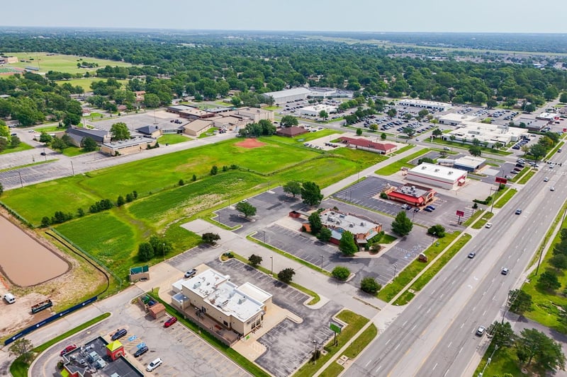 W Central Ave & N Tyler Rd, Wichita, KS 67212