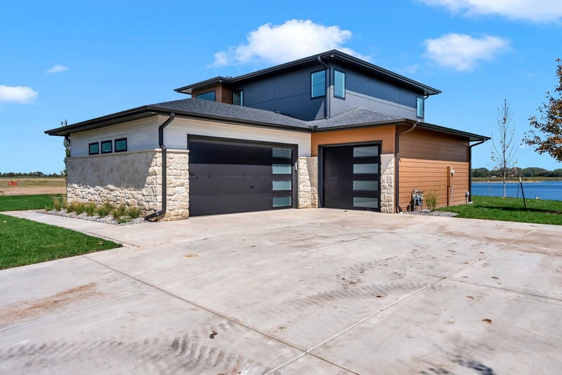 5118 Shoreside St, Maize, KS 67101
