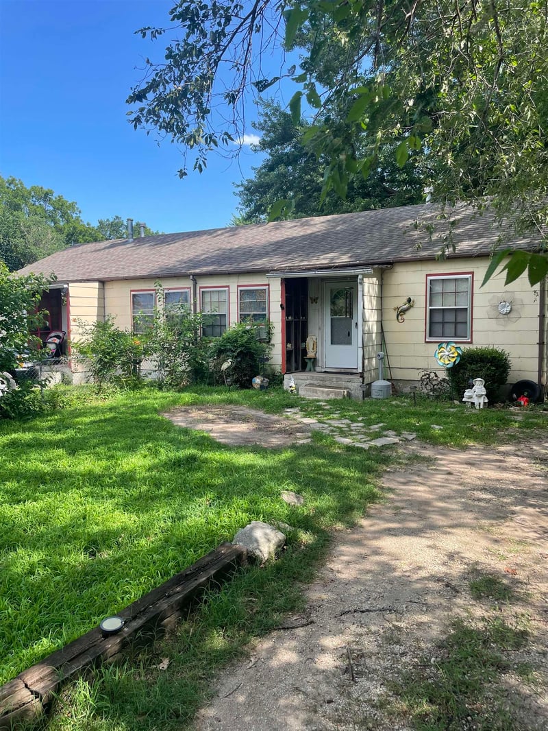 0 E Cessna Dr, Wichita, KS 67210