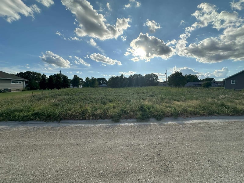 00000 S Lindblad Dr, Assaria, KS 67416