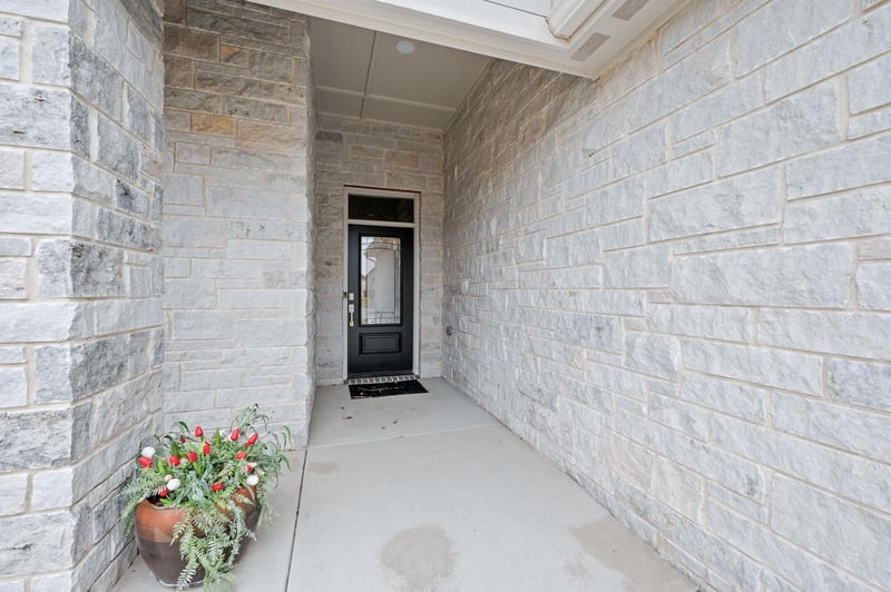 6005 Forbes St, Bel Aire, KS 67220