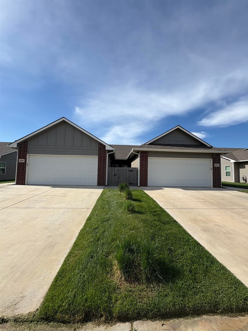 2617-2619 55th St N, Wichita, KS 67204