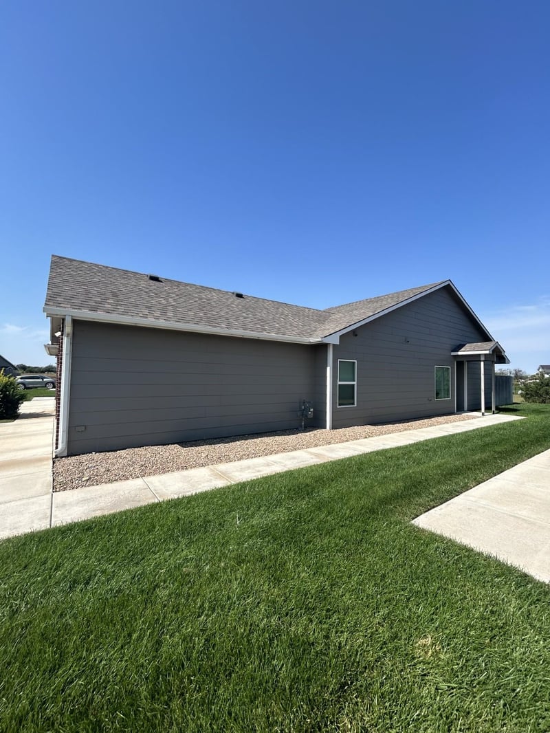 2611-2613 55th St N, Wichita, KS 67204
