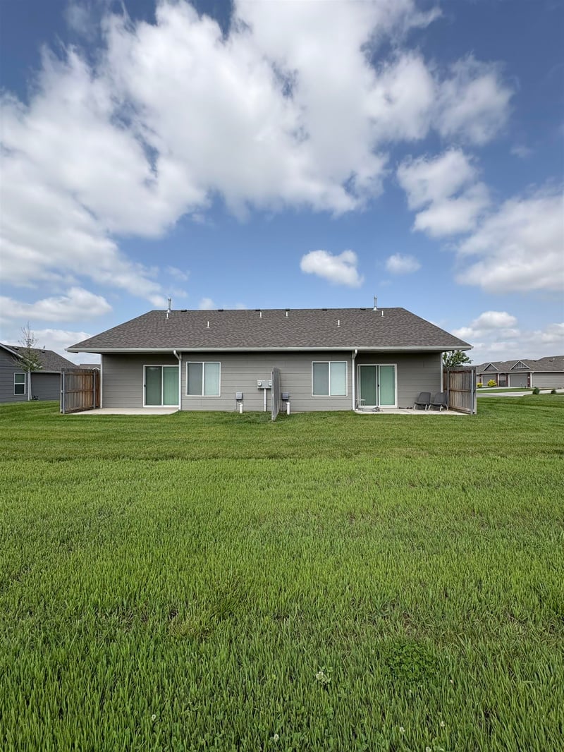 2605-2607 55th St N, Wichita, KS 67204