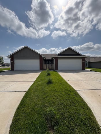 2605-2607 W 55th St N, Wichita, KS 67204