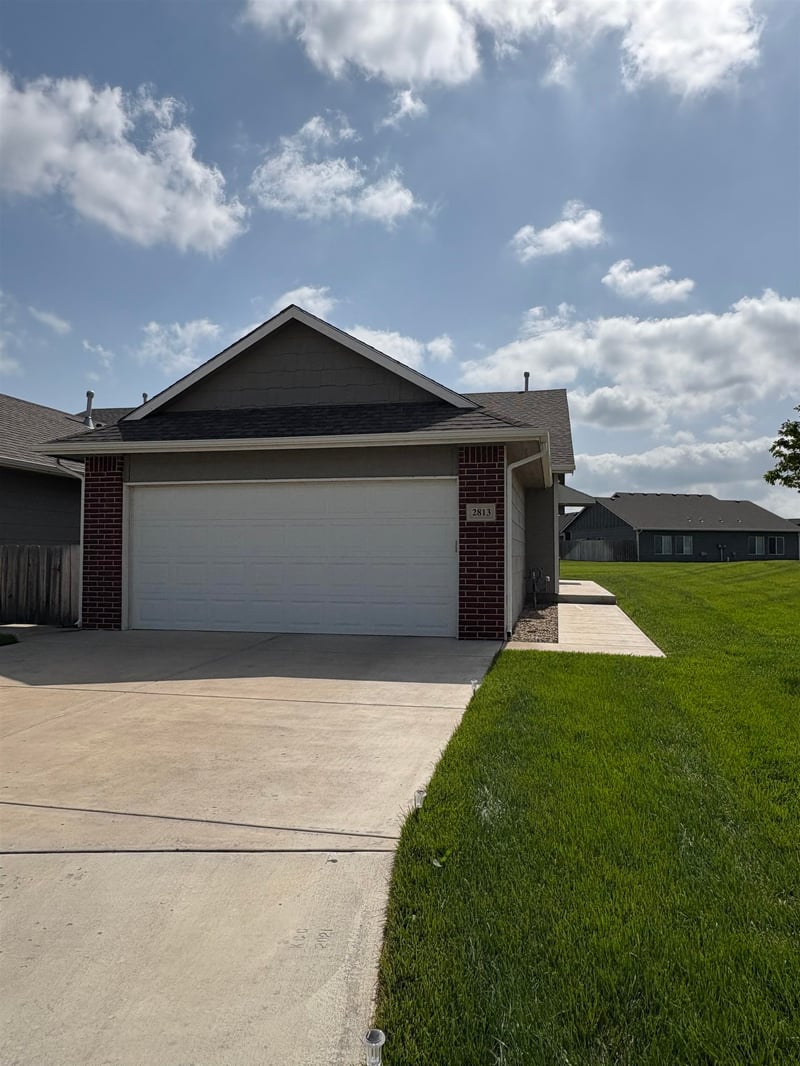 2515-2513 55th St N, Wichita, KS 67204