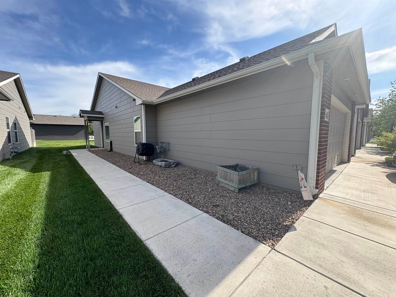 2509-2507 55th St N, Wichita, KS 67204
