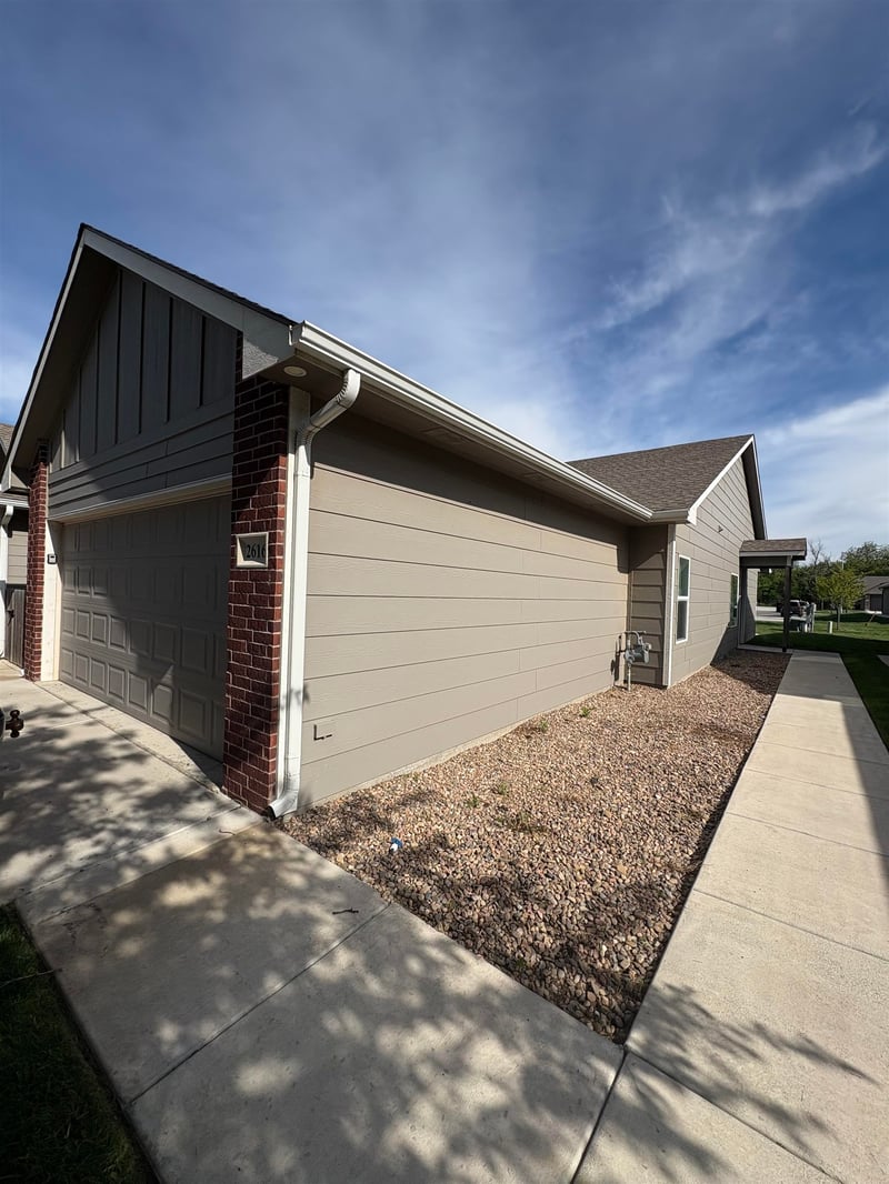2509-2507 55th St N, Wichita, KS 67204