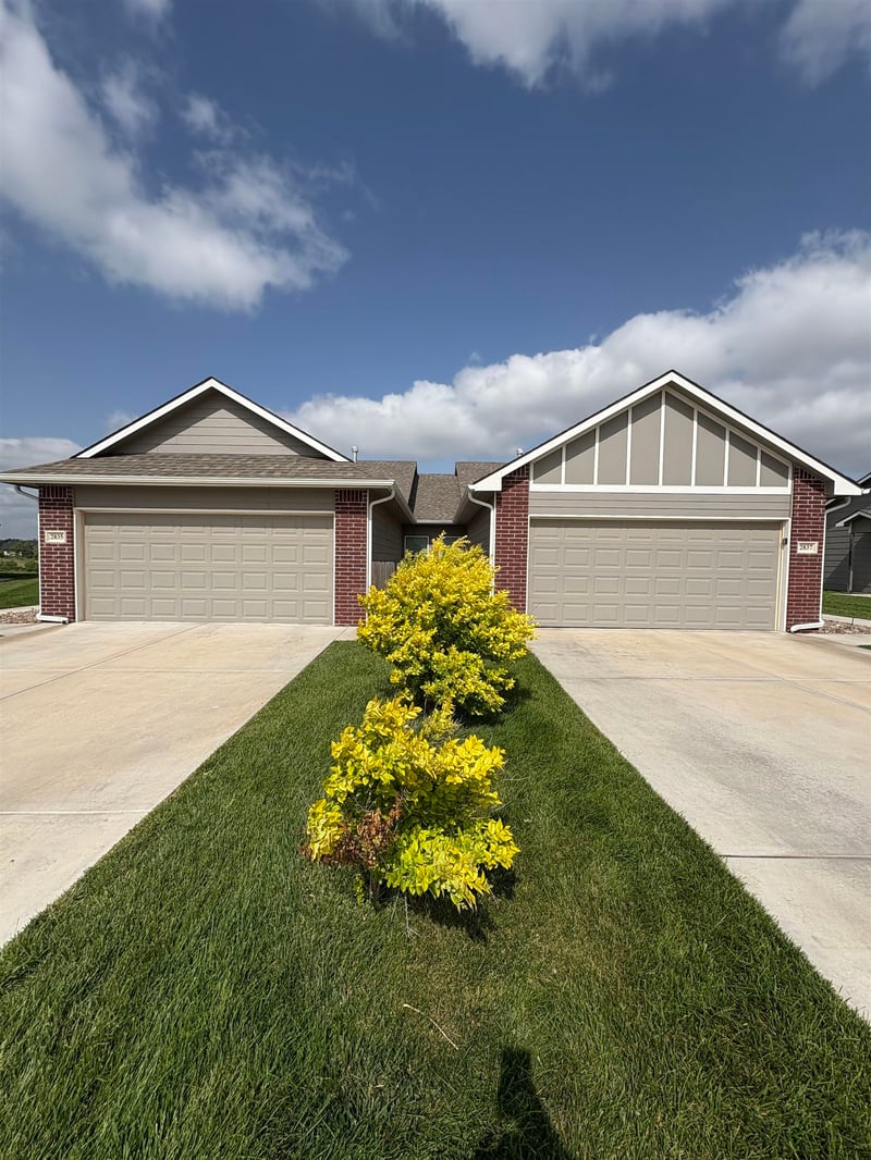 2805-2807 55th Ct N, Wichita, KS 67204