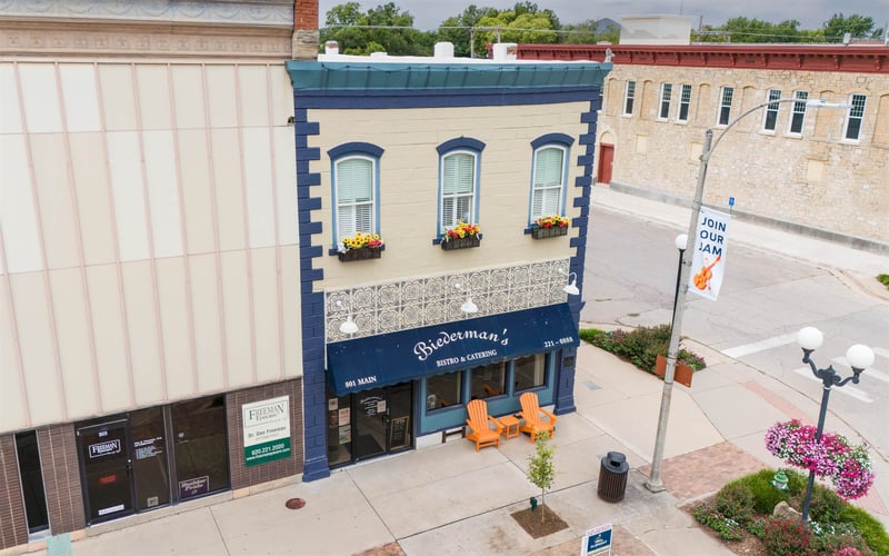 801 Main St, Winfield, KS 67156