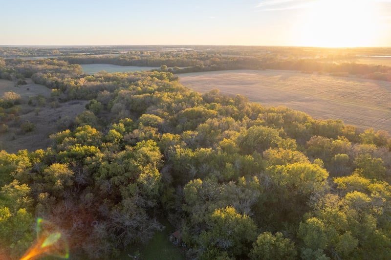 19031 SW Tawakoni Rd, Douglass, KS 67039