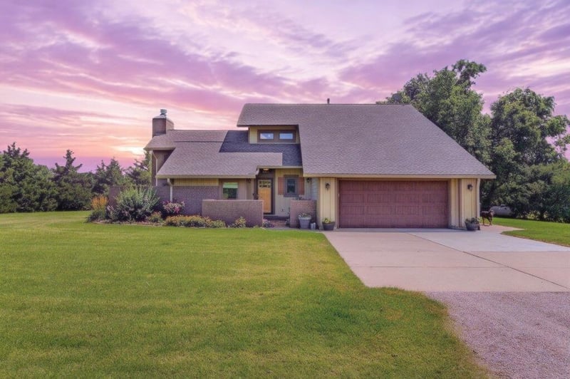 8835 S 103rd St W, Clearwater, KS 67026