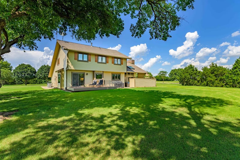 8835 S 103rd St W, Clearwater, KS 67026