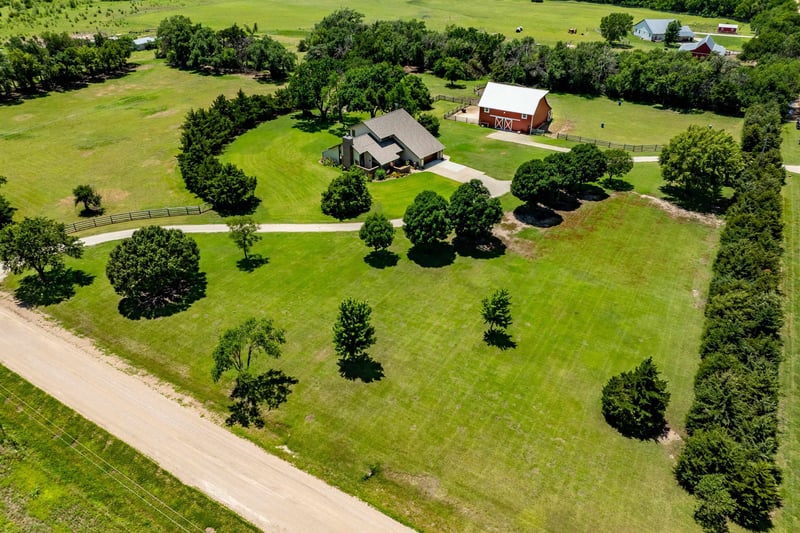 8835 S 103rd St W, Clearwater, KS 67026