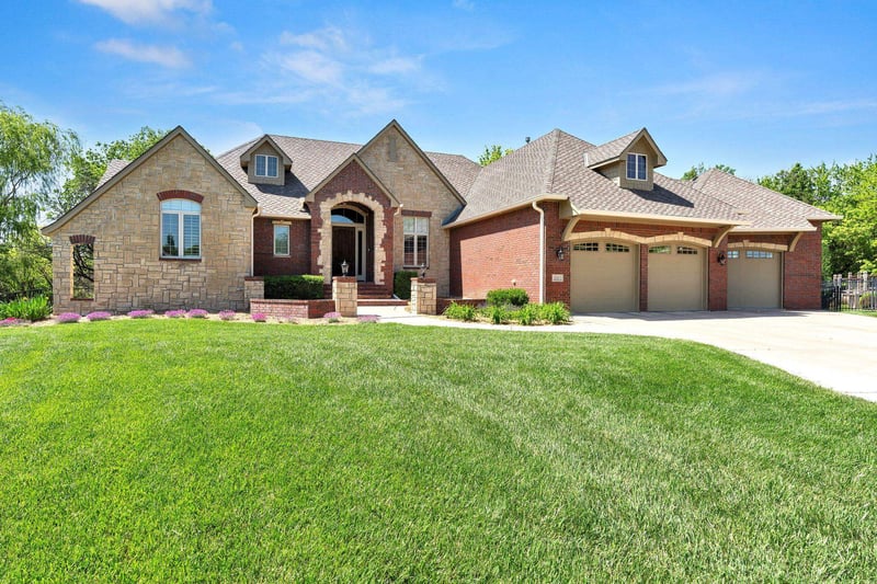 131 N Belle Terre Ct, Wichita, KS 67230