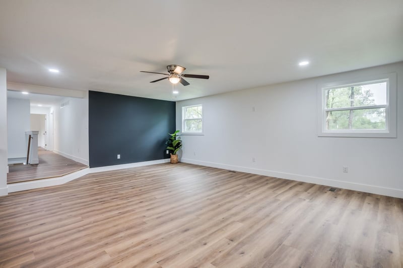 12347 NE 10th St, Murdock, KS 67111