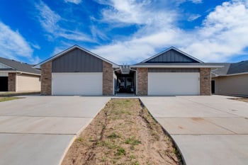 2937 S Maize Ct #100-200, Wichita, KS 67215